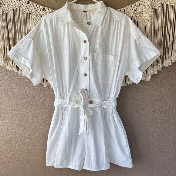 FREE PEOPLE No Plans White Button Front Romper Playsuit EUC C - Picture 2 of 12